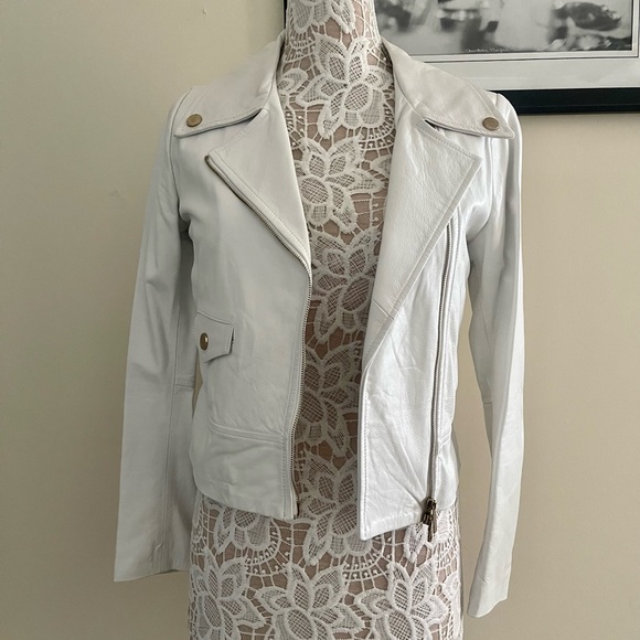 New Real leather jacket AnnaRita N size S EU 40 made in Italy org $559 - Picture 4 of 15